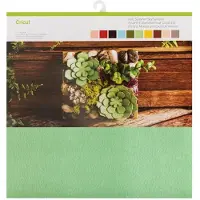 Cricut Summer Sky Sampler - Hobbymateriale - 305 x 305 mm - 10 ark - Lys pink, rød, blommefarvet, lyseblå, grøn, mynte, lysegul, brun, ferskenfarvet, grå - filt