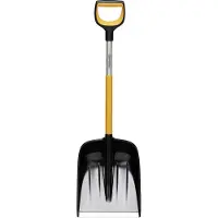 Fiskars CDATA[X-series sneskovl til bil