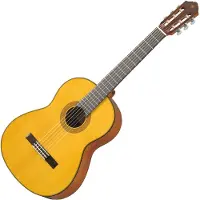 Yamaha CG142 Klassisk akustisk guitar højglans natur