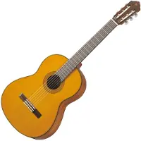 Yamaha CG142C Classical Acoustic Guitar Natural Gloss