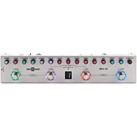 Gear4Music Bass Multi Effects Pedal fra