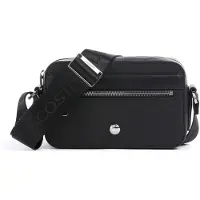 Lacoste Skuldertaske 'Petit sac messenger Homme Langon Petit Piqué Noir' sort