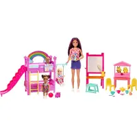 Barbie Skipper Første Job Dagpleje Sæt, 3 Dukker, Møbler & 15+ Tilbehør