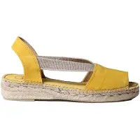 Toni pons Ella Sandaler