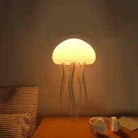 INF Flydende vandmandslyslampe med stemmestyring, gradient, natbordslampe, genopladelig berøringssensor