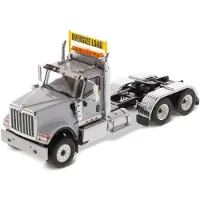Diecast Masters International HX520 SFFA Day Cab Tandem Traktor | 1:50 skalamodel semilastbiler | Lysegr? Diecast Model 71005