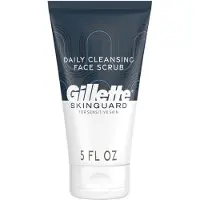 Gillette SkinGuard ansigtsscrub til m?nd 5 oz daglig rensning Eksfolierende ansigtsscrub med sheasm?r og tr?kul