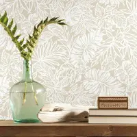 RoomMates RMK11435WP Beige Batik tropiske blade Selvklæbende tapetrulle - nem, fjernbar dekoration til vægge, møbler og gør-det-selv