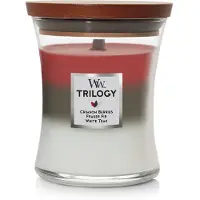 Woodwick Medium Hourglass Candle Winter Garland - Premium Soy Blend Wax Pluswick Innovation Wood Wick lavet i USA | Feriegaver til alle