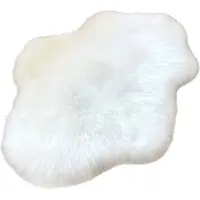 Melitt White Cloud Soft Faux Fur Rug for Bedroom Luxury Anti-Slip Floor Irregular Shape Mat Home Decoration 60x90cm