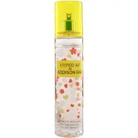 Addison Rae Hyped Body & Hair Mist for Women - Woody Citrus Feminine Duft - Body Spray åbner med mandarin og blodorange - Langvarig hverdags slid