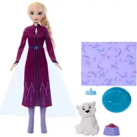 Disney Frozen Elsa Fashion dukke- og bjrneungefigur med 4 tilbehr inklusive dyreseng og -tppe inspireret af Animals of Arendelle