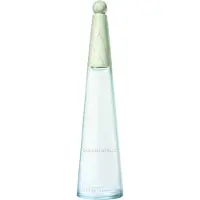 Issey Miyake L'Eau D'Issey Eau Essentielle Eau de Parfum Spray 100ml