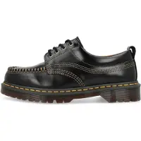 Dr. Martens Snøresko 'Lowell' sort