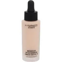 MAC Studio Waterweight Foundation SPF30