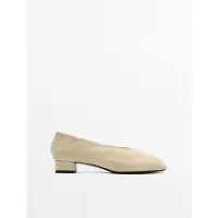 Massimo Dutti - Female - Ballerinasko Med Hæl I Spaltlæder - Råhvid - 36