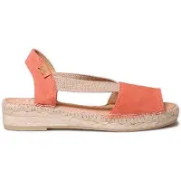 Toni pons Ella Sandaler