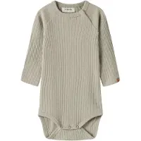 Lil´ Atelier Sparkedragt/Body pastelgrøn